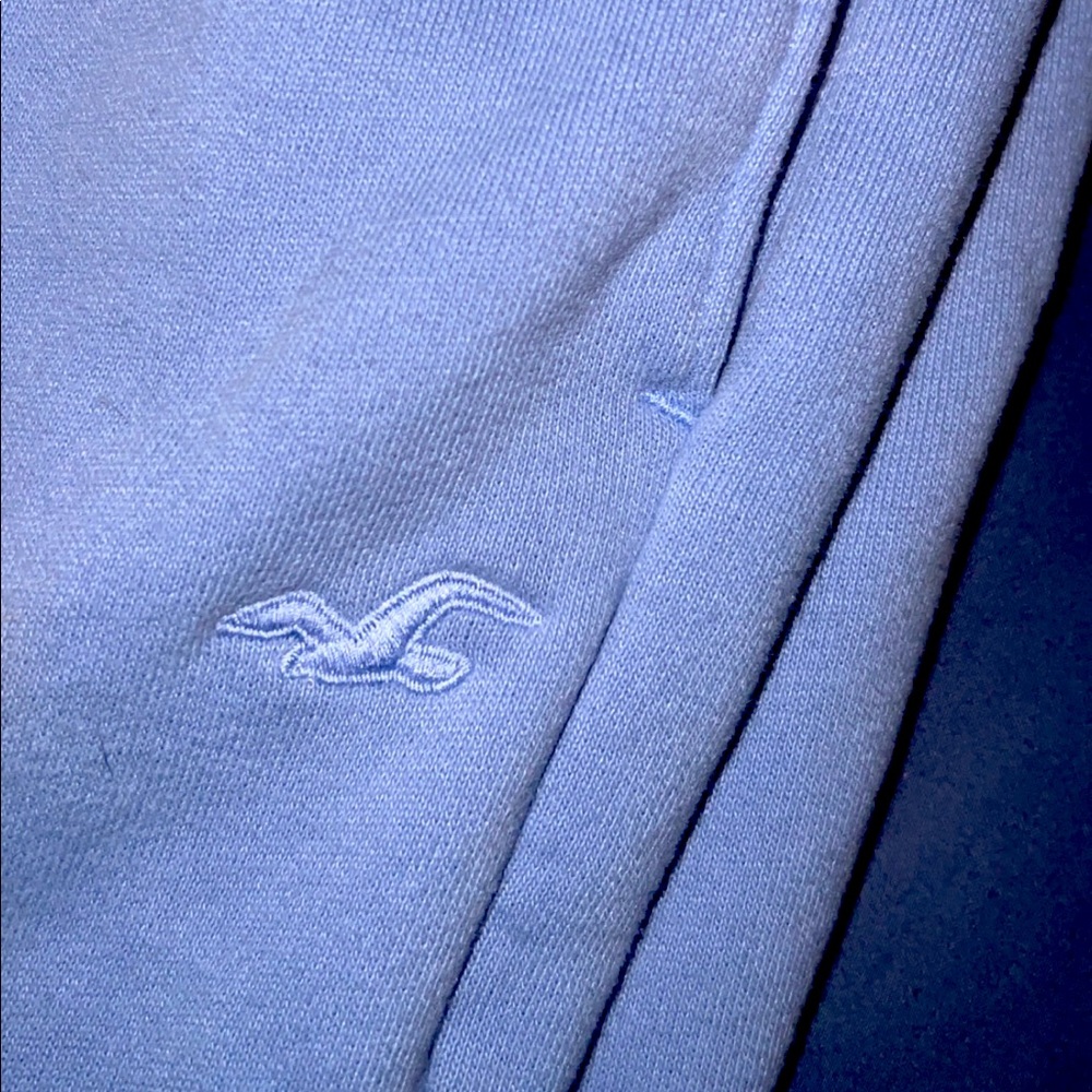 it’s from Hollister , they are a size medium but they do feel like a small.